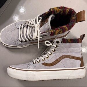 Vans SK8-hi grey suede EUC